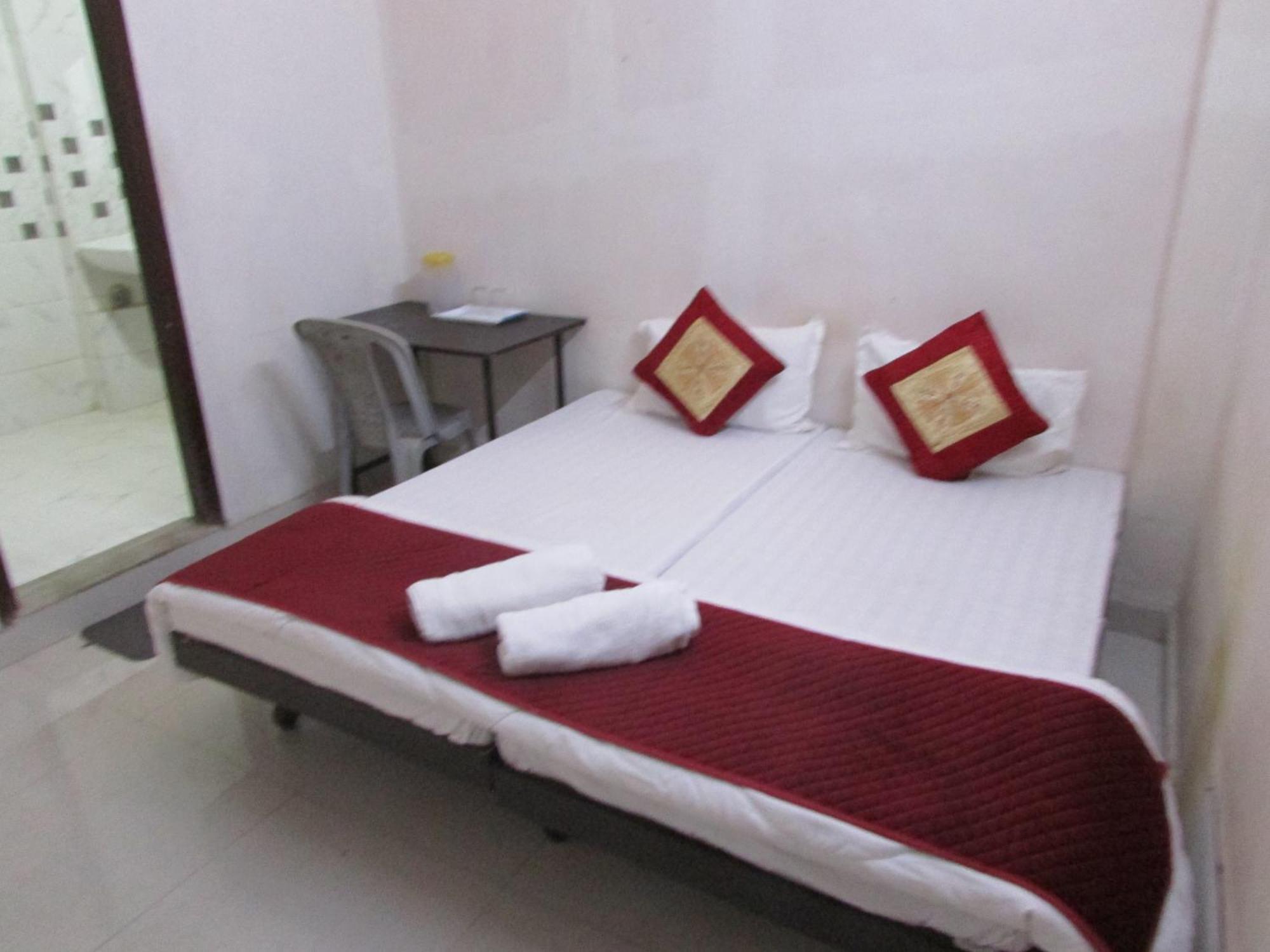 Ashish Guest House, Goverdhan Vilas Ουνταϊπούρ Εξωτερικό φωτογραφία